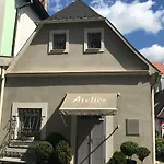 No 244 * Tábor